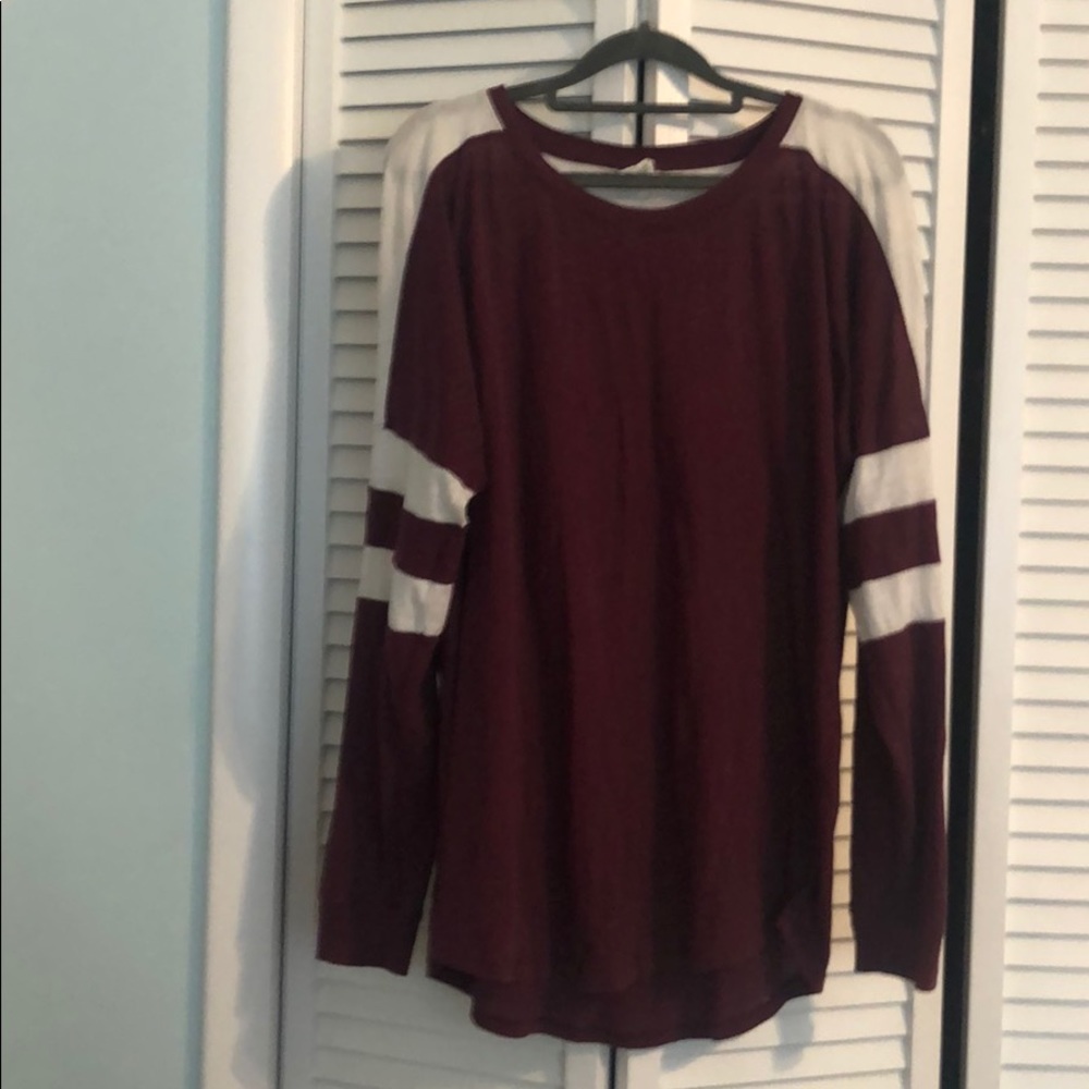 Maroon VS pink shirt